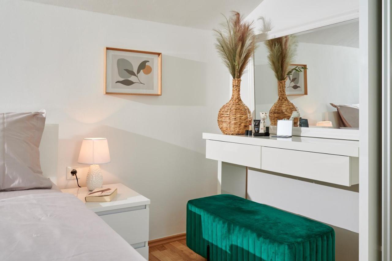 Modern & Spacious Rooftop Apartment With Natual Sunlight 스플리트 외부 사진