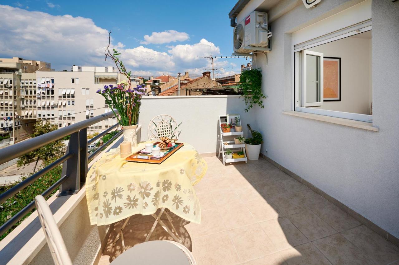 Modern & Spacious Rooftop Apartment With Natual Sunlight 스플리트 외부 사진