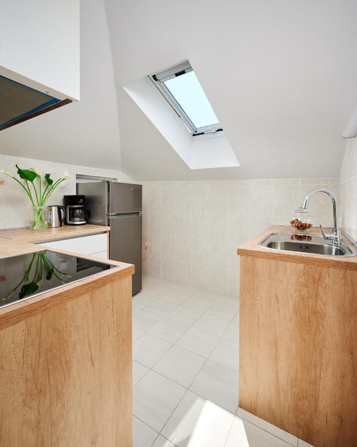 Modern & Spacious Rooftop Apartment With Natual Sunlight 스플리트 외부 사진